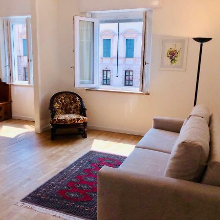 Appartamento Portapalio40 Con Parcheggio Verona Bagian luar foto