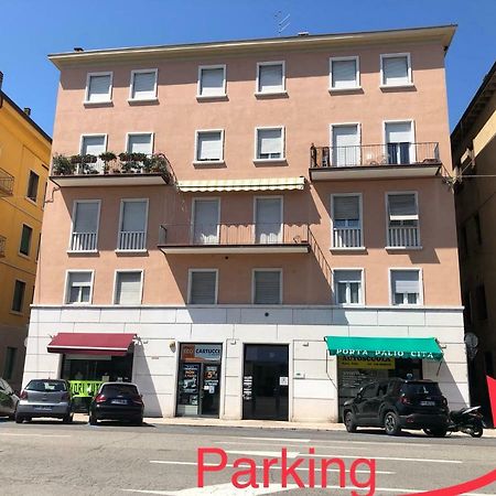 Appartamento Portapalio40 Con Parcheggio Verona Bagian luar foto