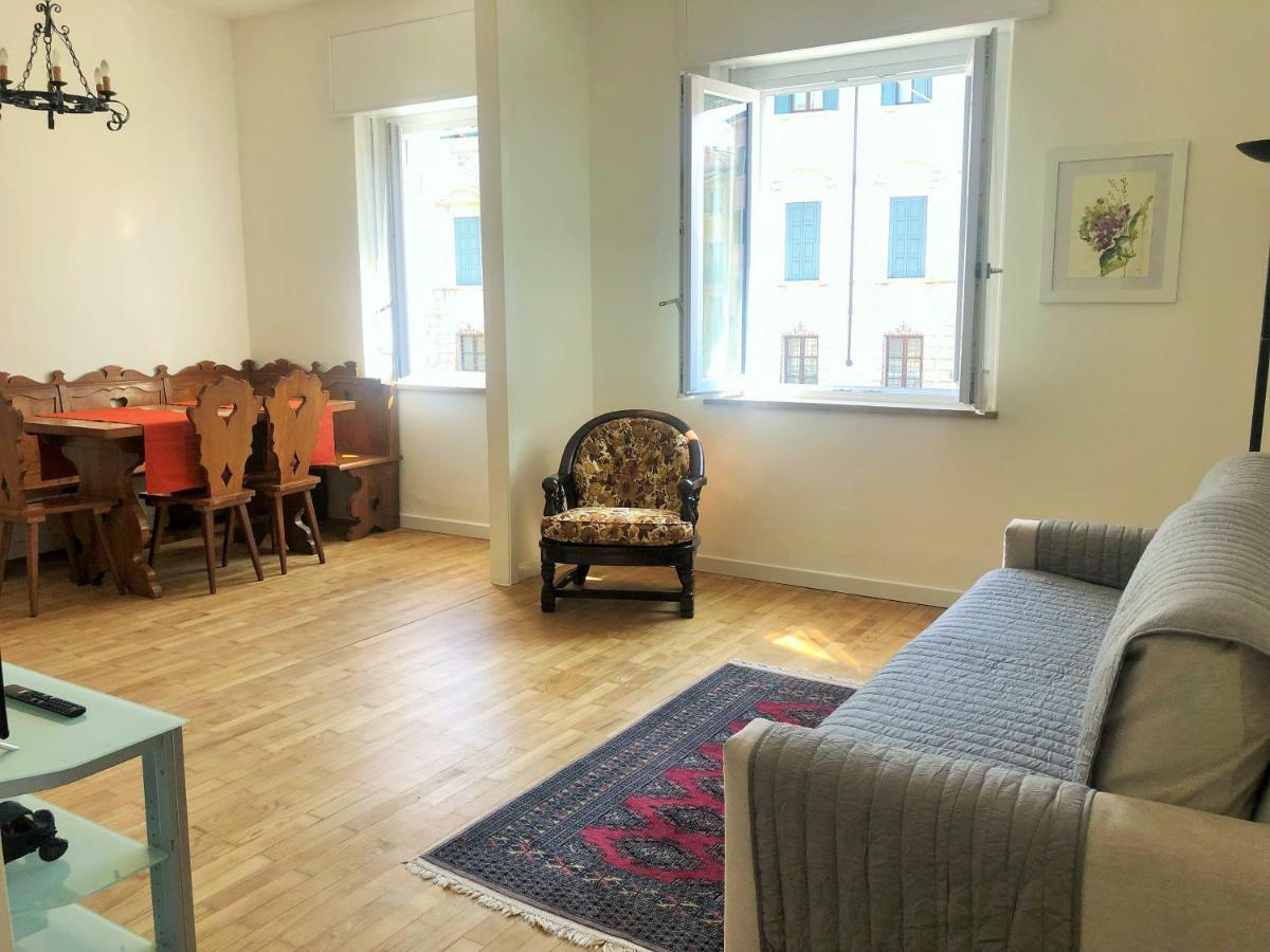 Appartamento Portapalio40 Con Parcheggio Verona Bagian luar foto