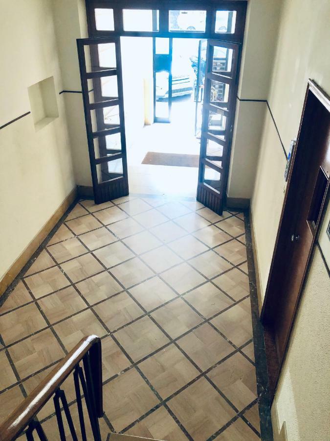 Appartamento Portapalio40 Con Parcheggio Verona Bagian luar foto