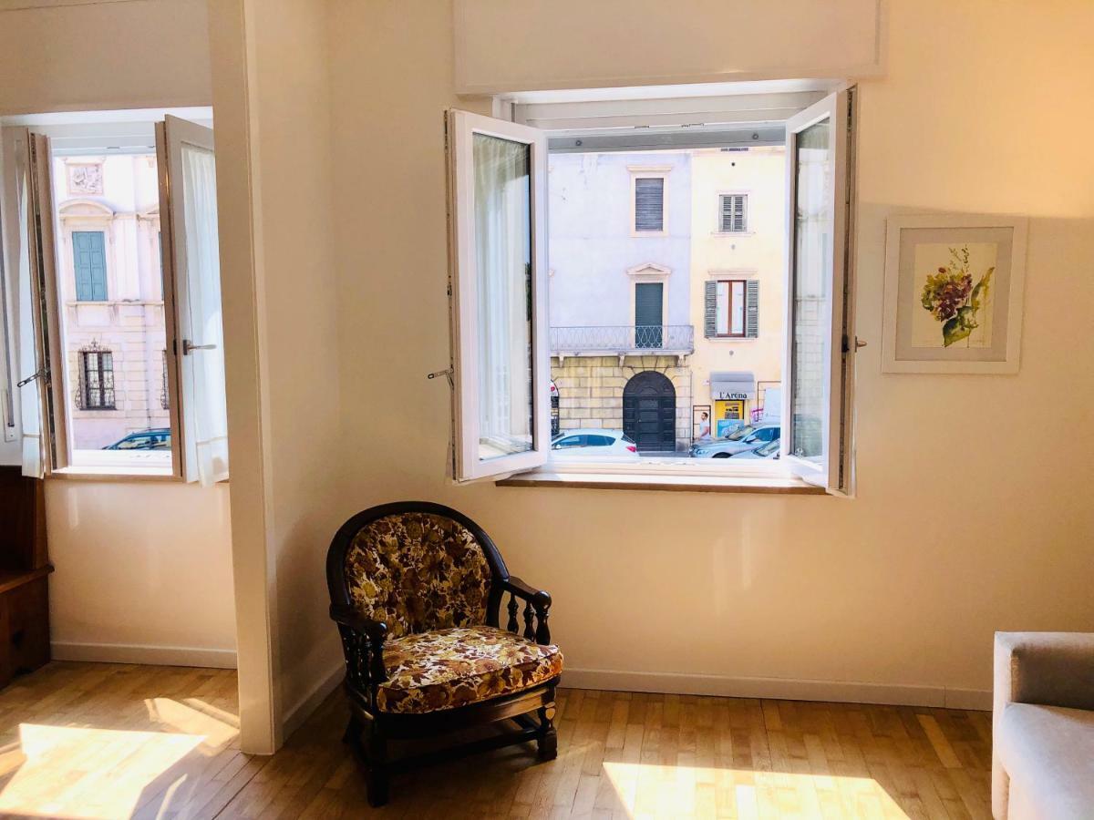 Appartamento Portapalio40 Con Parcheggio Verona Bagian luar foto