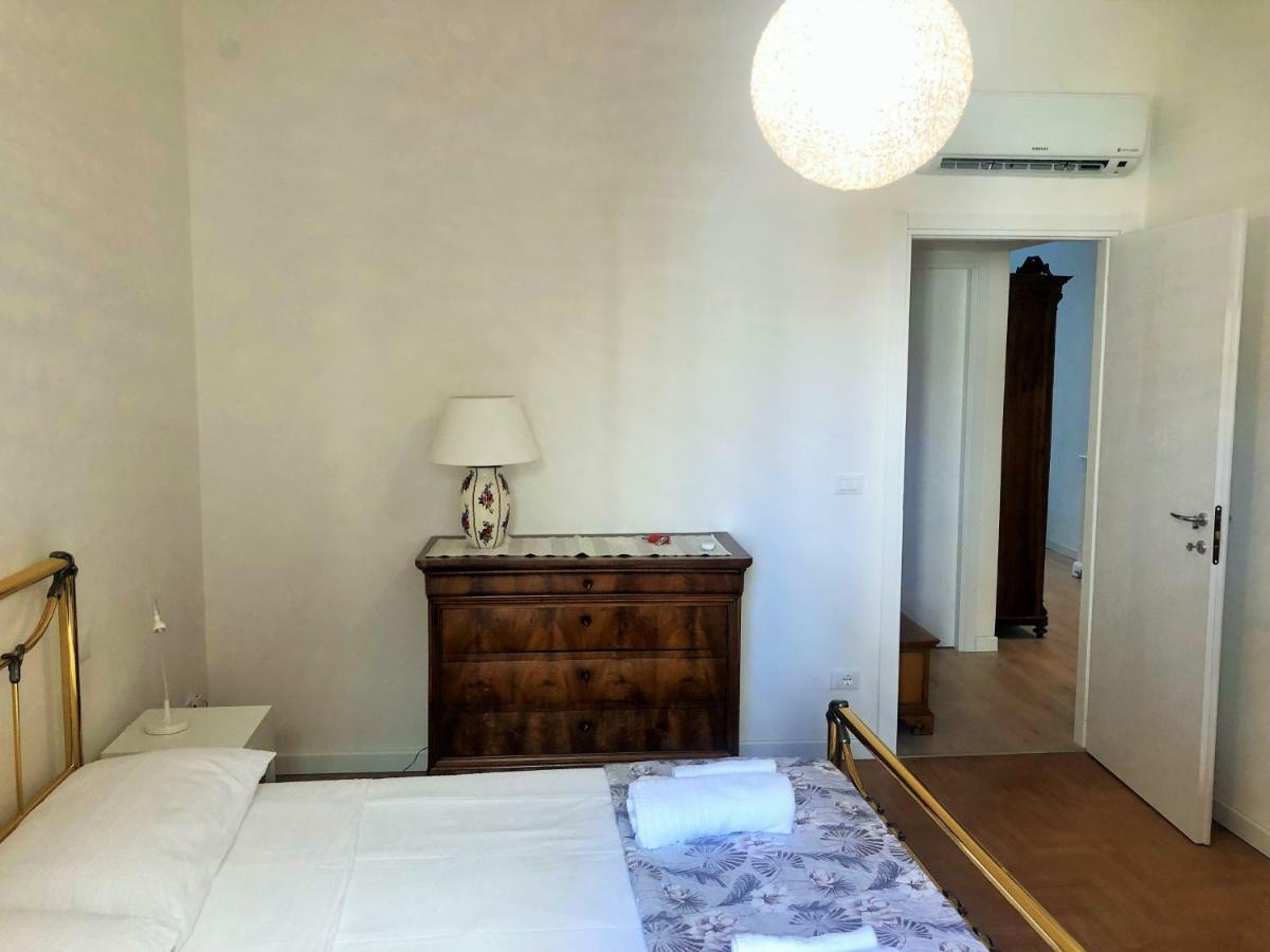 Appartamento Portapalio40 Con Parcheggio Verona Bagian luar foto