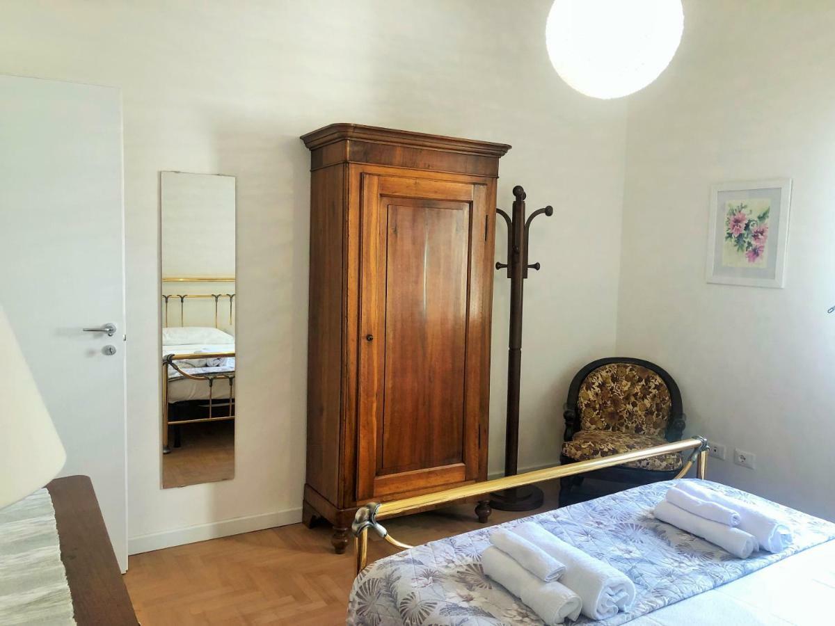 Appartamento Portapalio40 Con Parcheggio Verona Bagian luar foto